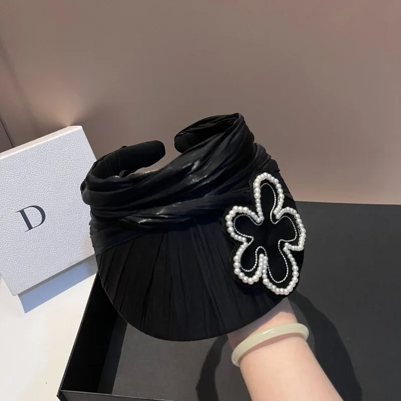 

Summer Women's Ice Silk Pearl Flower Sun Hat UPF50+ Korean Style Foldable Windproof Strap Beach Vacation Cap Free Shipping​​
