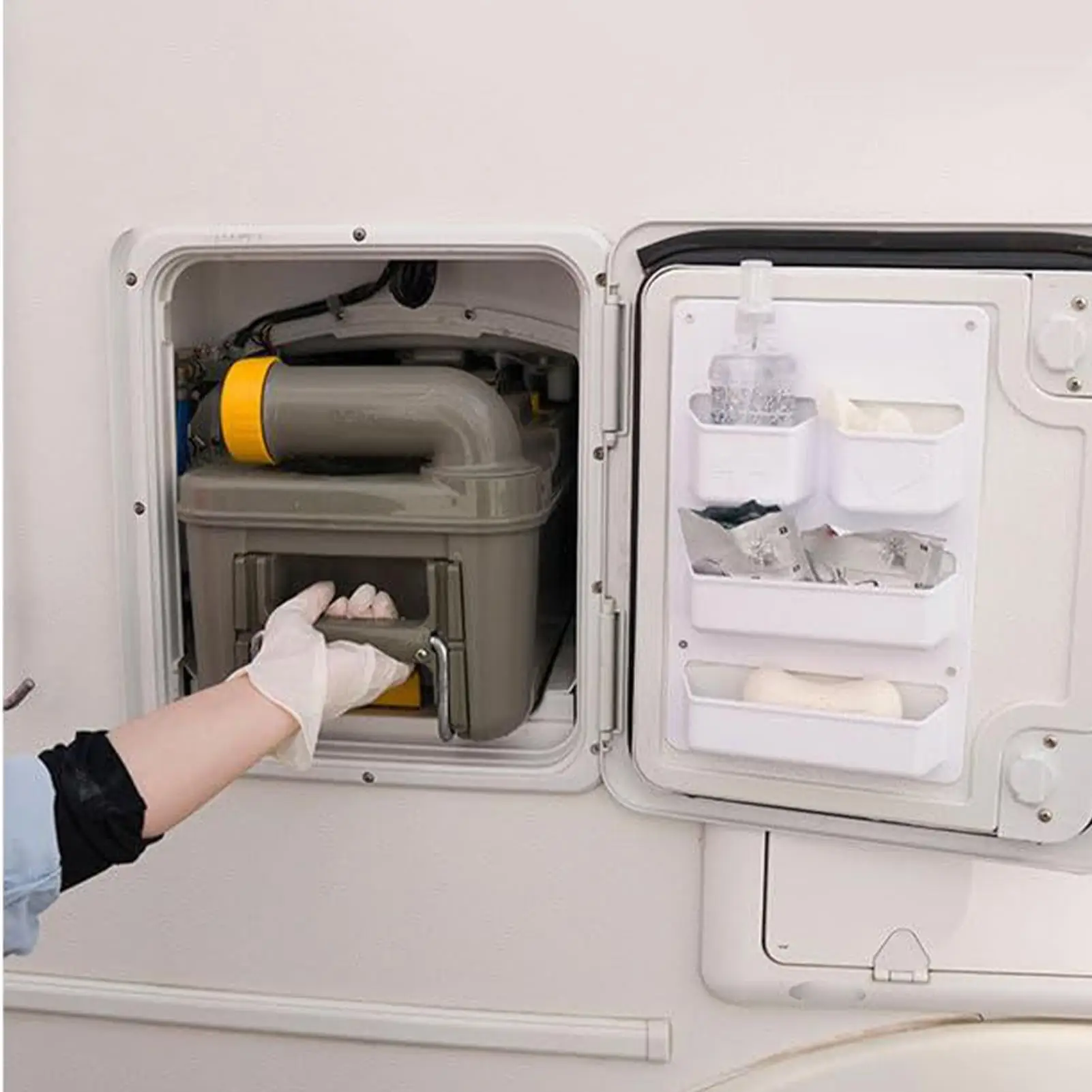 RV Door Storage Box Wall-Mounted Caravan Storage Motorhome Toilet Door Organizer For Road Trips Outdoor Enthusiasts Travel