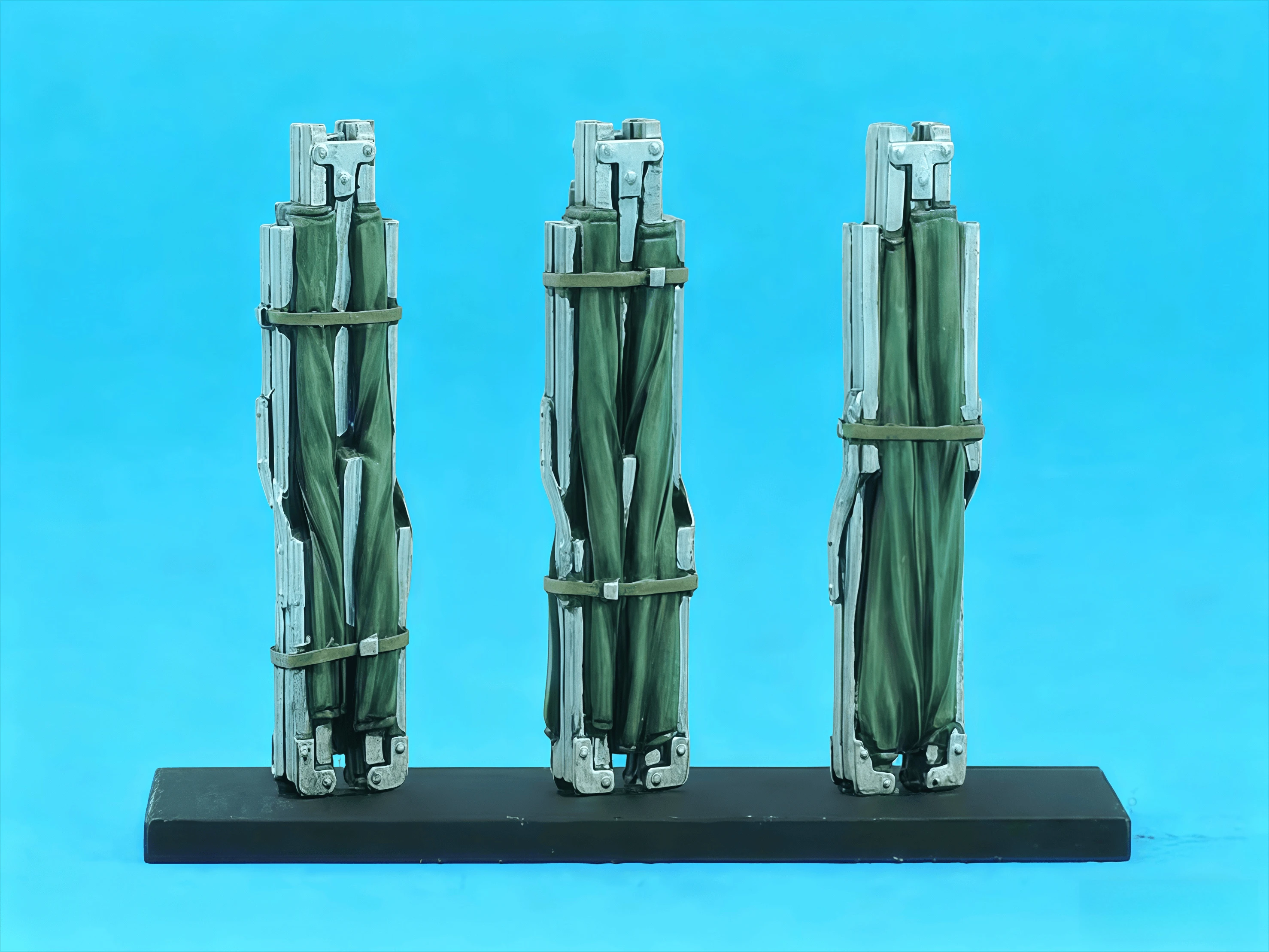 

1/35 Casting Resin Model Assembly Kit, GK， Folding Bed Resin White Mold, Unpainted (15 Pieces)