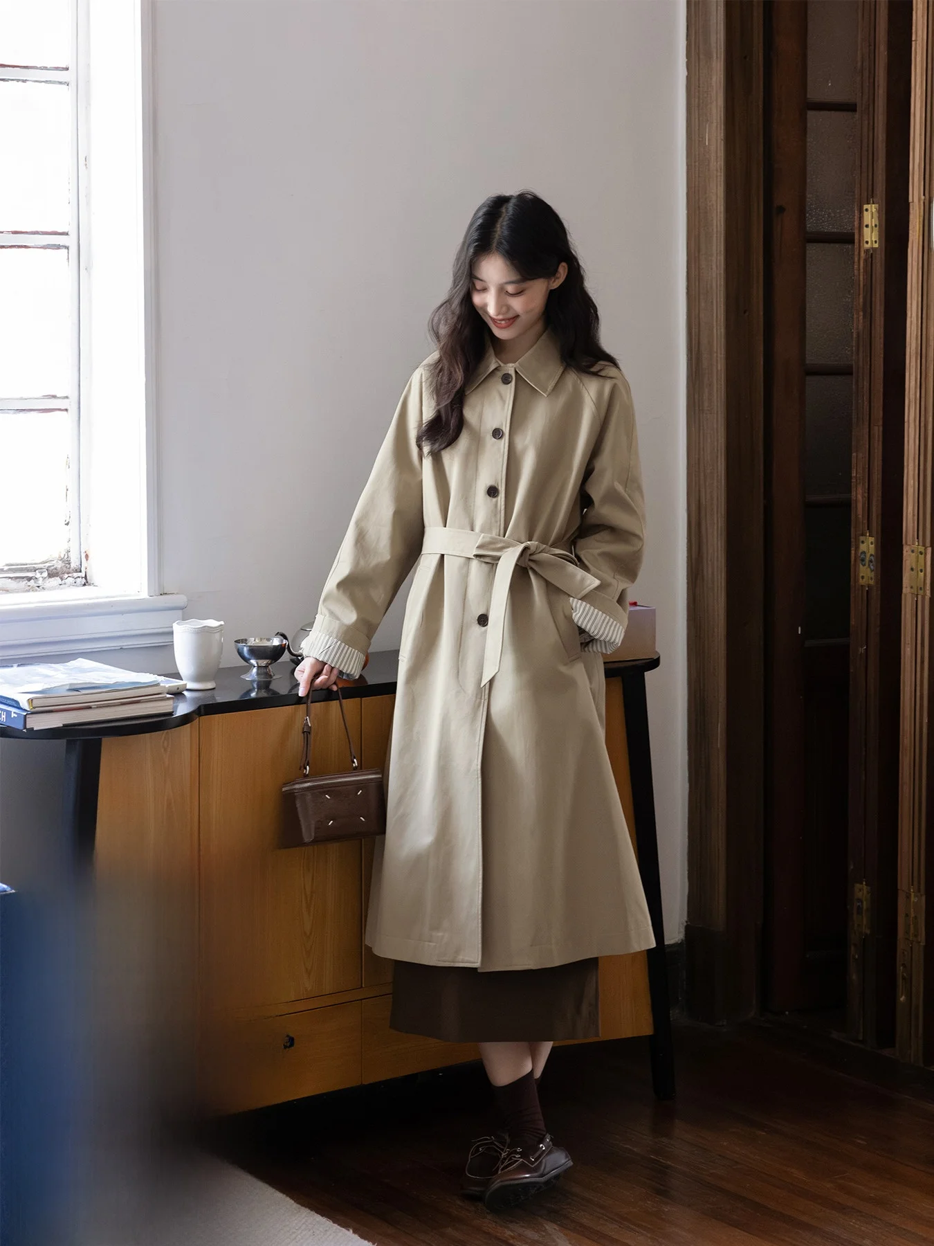 

Классическое осеннее пальто цвета хаки Baker Street, женское пальто средней длины с воротником, пригородное пальто из смеси хлопка из полиэстера