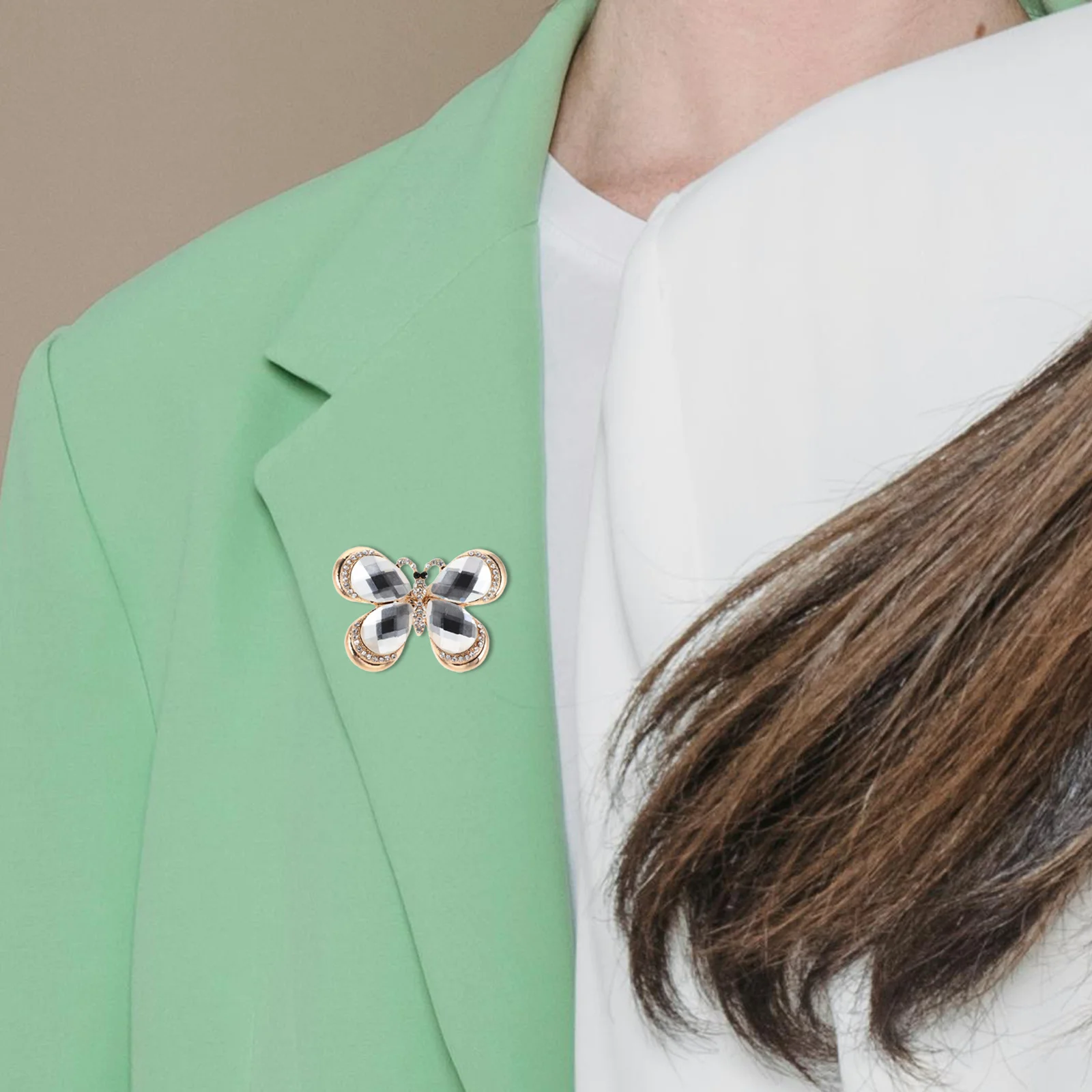 

2Pcs Vintage Alloy Rhinestone Butterfly Brooch Crystal Pin Scarf Buckle Lapel Badge Shawl Hat Accessory Dress Brooch