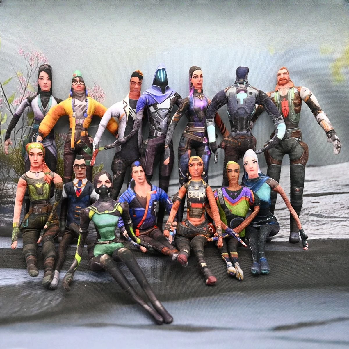 

Список персонажей Valorant, аниме, косплей, мягкие куклы, подвижные абстрактные дротяные скелеты для тела, реквизит для Хэллоуина, ручная работа