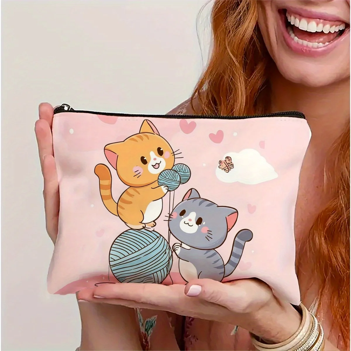 A Cute cat cosmetic bag- multifunctional zipper pouch, jewelry storage bag, perfect travel zipper small storage bag.