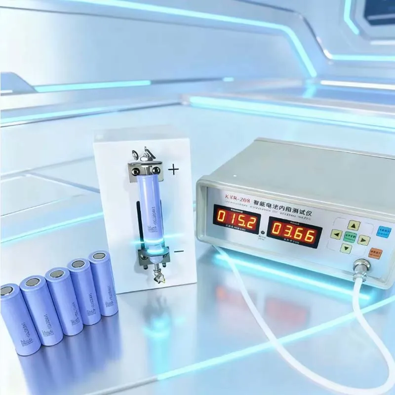 21700 Rechargeable Li-ion Battery (Model 21700-40T): 4000mAh Large Capacity, 3.7V Voltage, 30A High Discharge