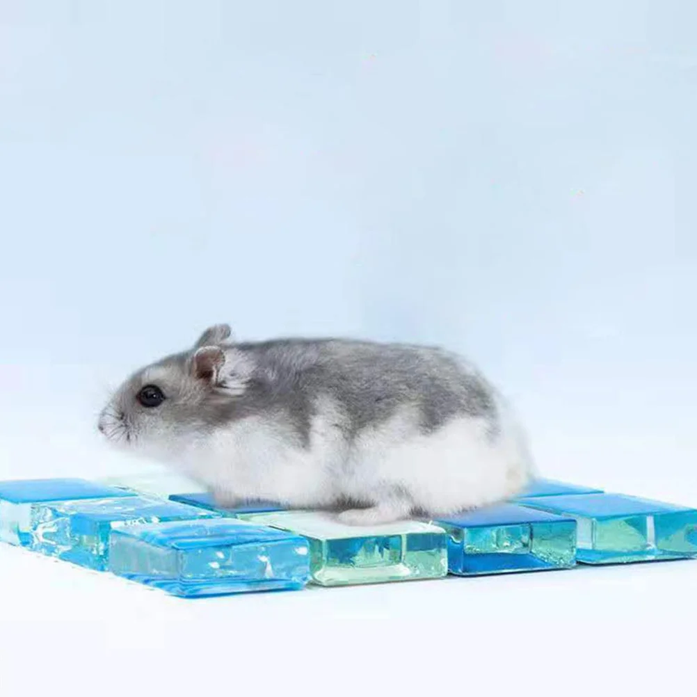 

1 Piece Pet Cooling Mat Premium Spar Cooling Board for Hamster Bunny Small Pets Fast Temperature Reduction Smooth Safe Surface