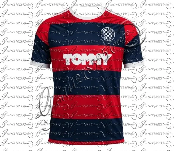 Image of Hajduk Split Sonderedition & Heimtrikot Herren Rot Marineblau Gestreift Weiß Rot Kurzarm Kroatien Liga Familienoutfit