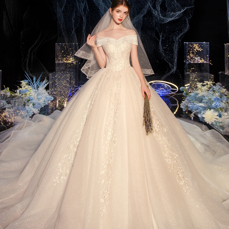 Abito da sposa leggero, velo principale della nuova sposa, temperamento lussuoso, stile palazzo monospalla, abito da sposa con strascico del cielo stellato