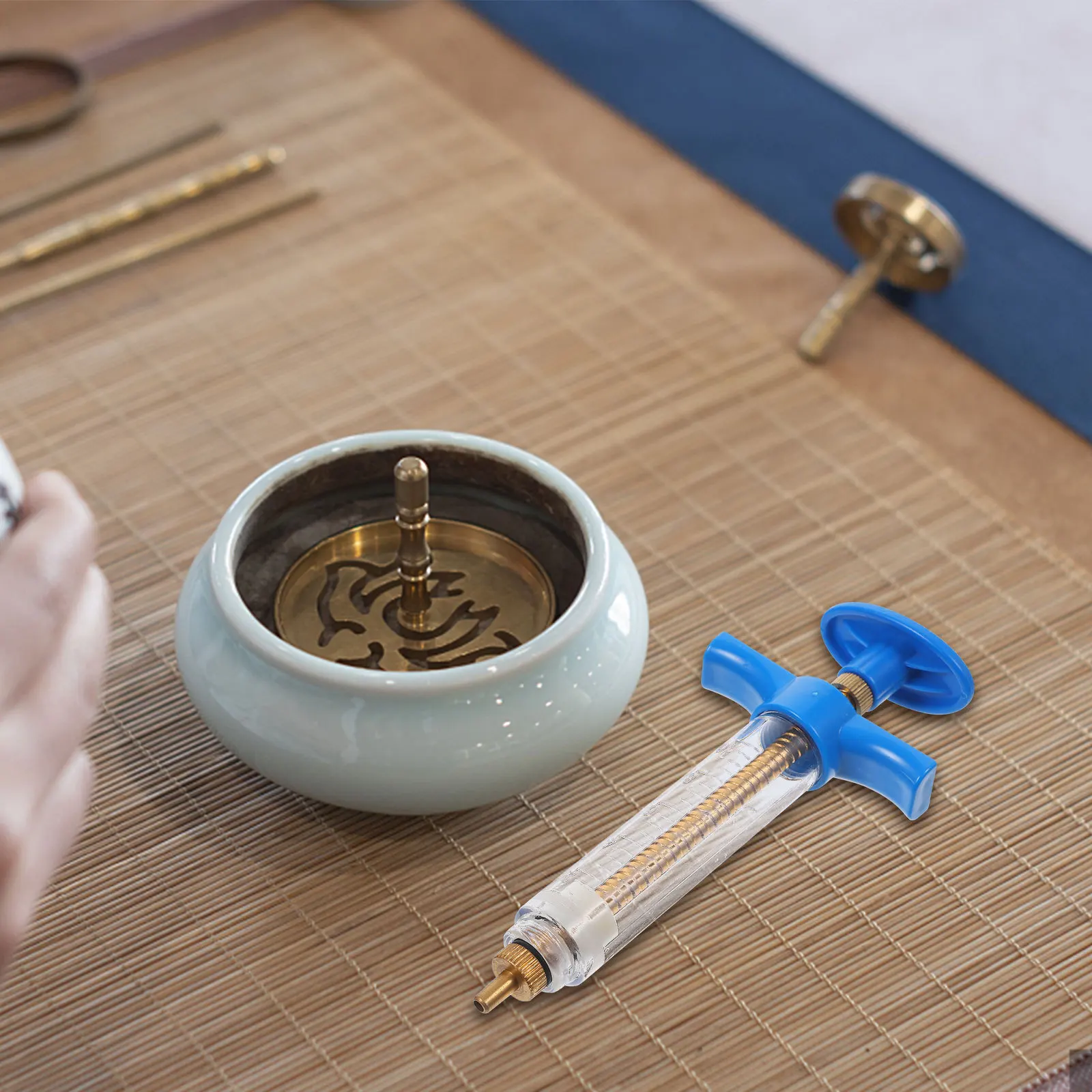 

1pcs Incense Coil Extruder Plastic Reusable 2Mm Manual Tool For Making Incense Stick Squeezer Diy Aromatherapy Supply Portable