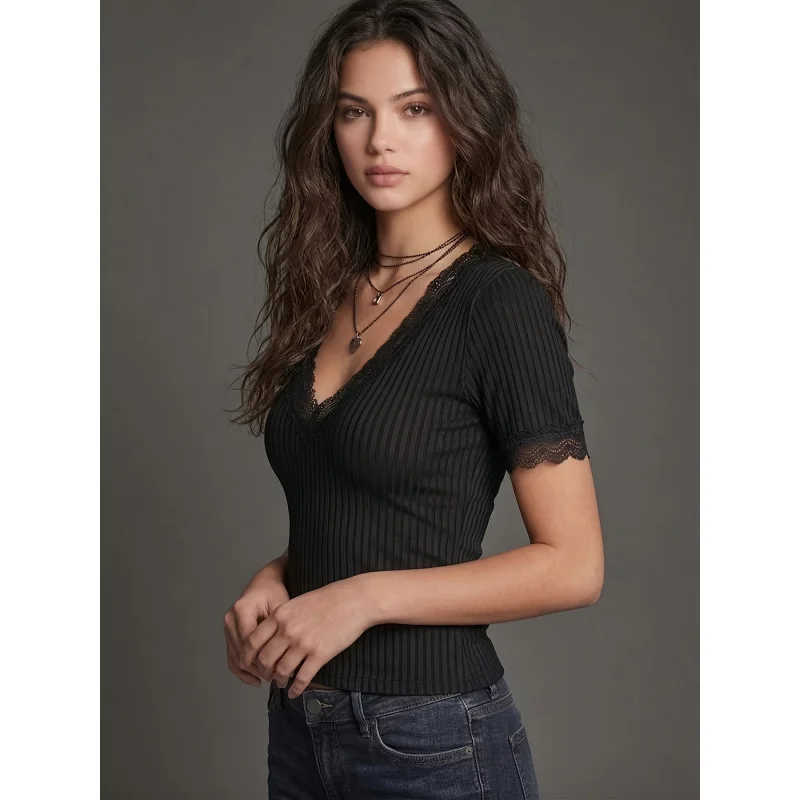 SQ26010605 Chu Lin Designated French Retro Lace V-Neck Pit Strip Short-Sleeved Slim Fit Temperament Black Top