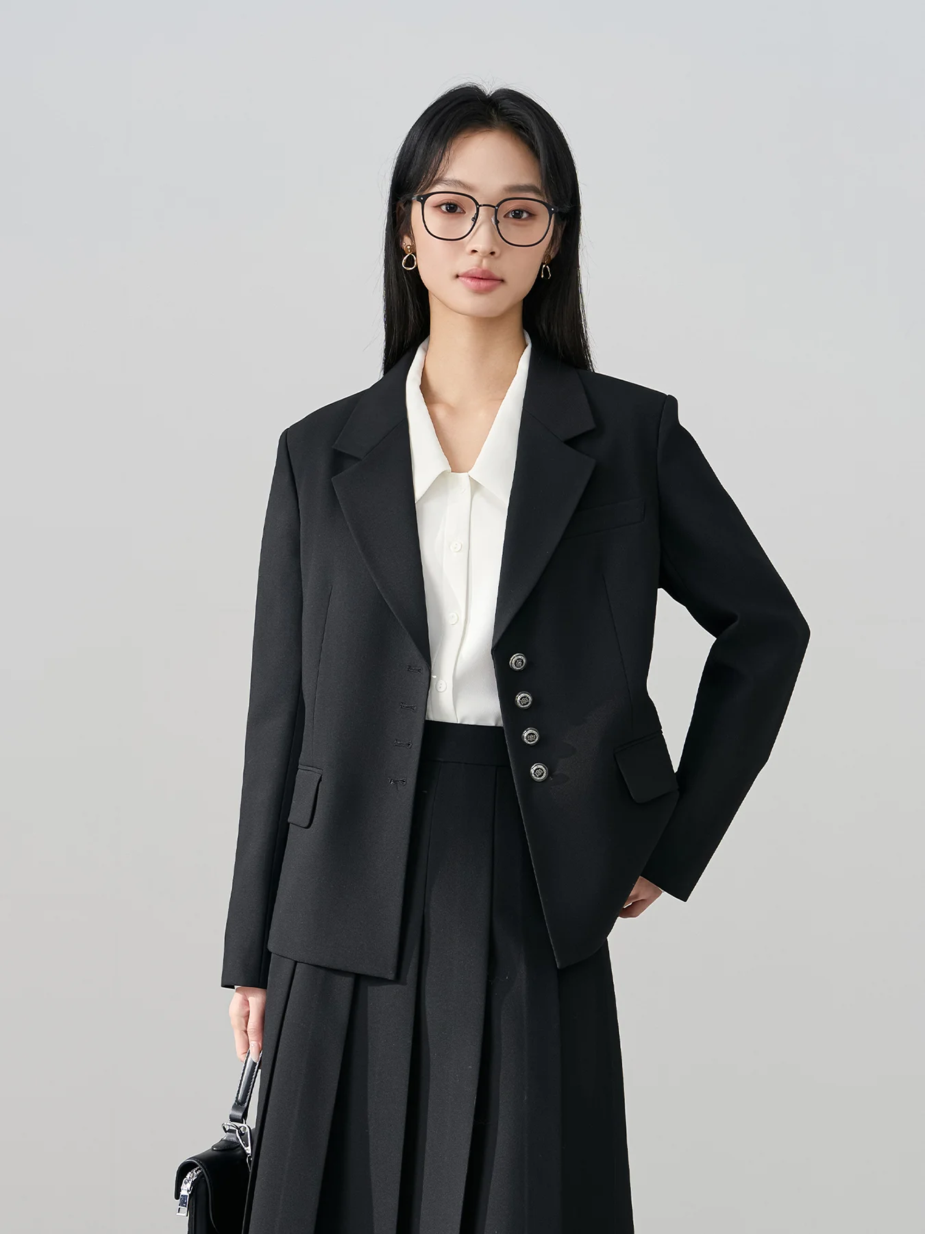 ชุดสูทกระโปรงผู้หญิงแบบ 2 ชิ้น แจ็คเก็ตกระดุมแถวเดียว ชุดสูทกระโปรงแฟชั่นสำหรับชุดทำงาน ปรับแต่งได้