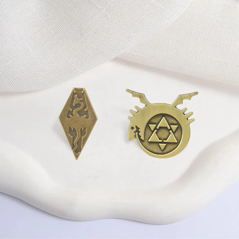 Manga Dragon Alchemy Symbol Badge Enamel Pins Retro Hexagonal Star Ouroboros Metal Brooch Bag Lapel Badge Fashion Jewelry Gifts