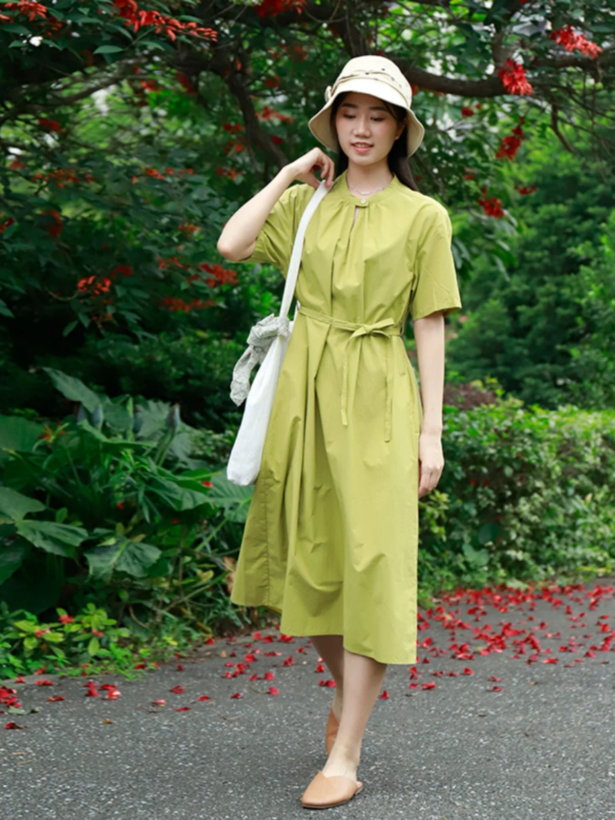 

Summer Women's irt Dr Stand Collar ort Sve Gown Artistic Sle Cotton Loose Waist A-Line Skirt Design Tie Waist