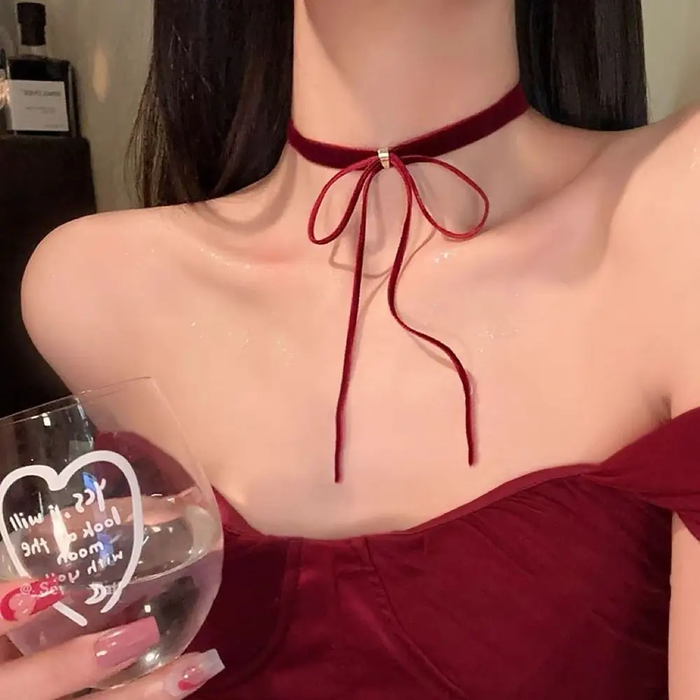 Fashion Adjustable Chain Bow Necklace Velvet Strap Bow Pendant Choker Necklace Neck Accessory INS Style Collar Valentines Gift