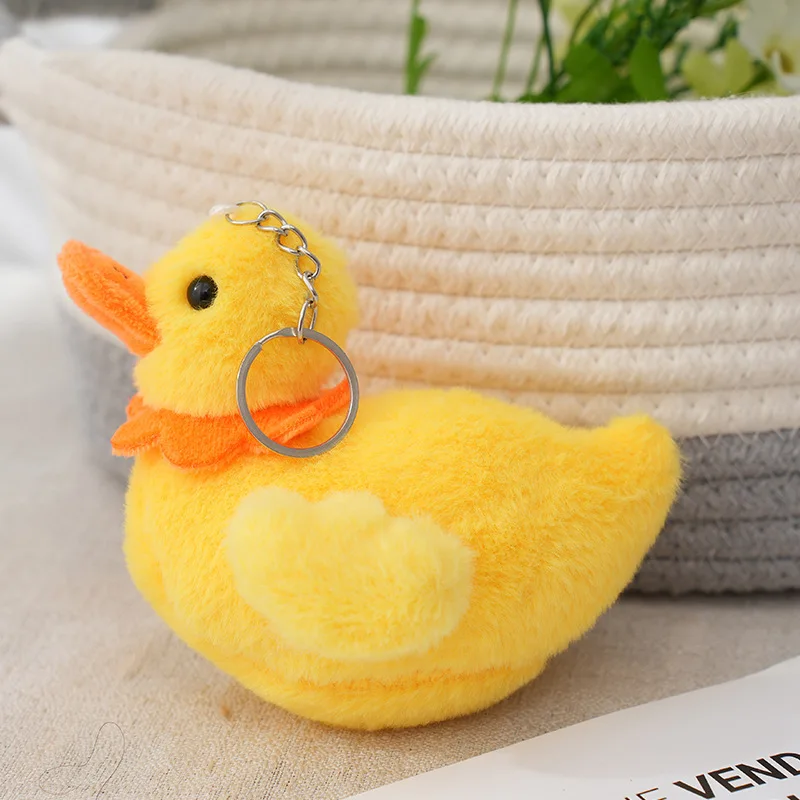 1 pçs 12cm bonito pato brinquedo de pelúcia chaveiro saco decorativo pingente boneca dos desenhos animados pato amarelo pelúcia boneca brinquedo presentes das crianças