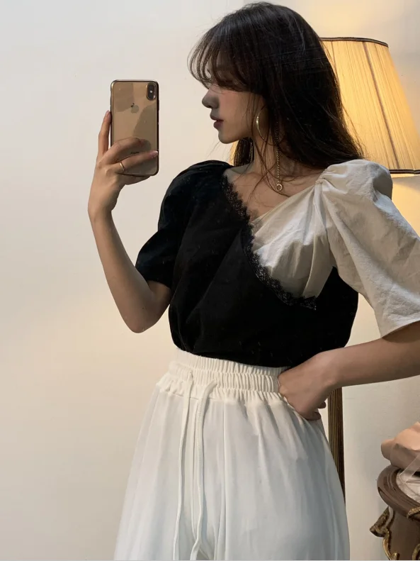 

Faionable ort Sve Lace Trimmed Color Blo Design irt Chic Summer Unique Sle V Ne Pure Cotton Casual irt