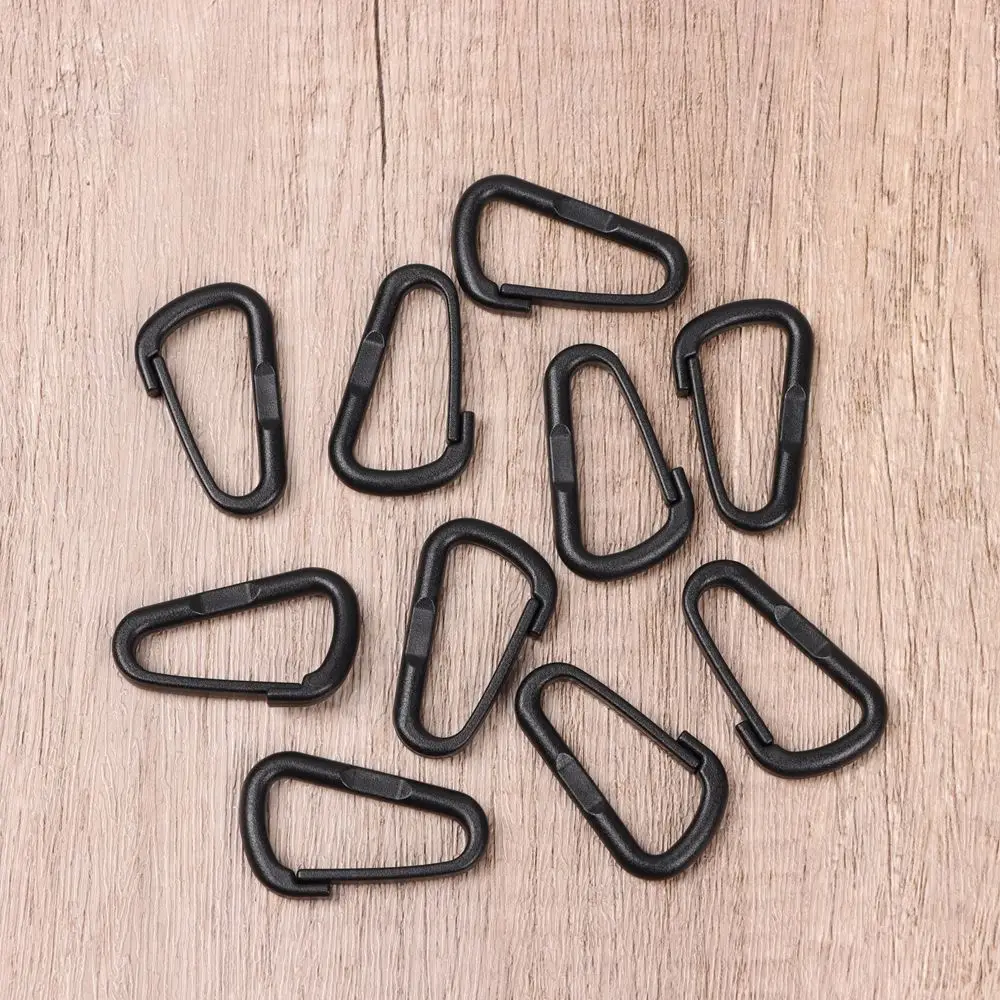 10 قطعة من البلاستيك الأسود النايلون D حلقة تسلق في الهواء الطلق الربيع مشبك خاطف زجاجة ماء السنانير المفاتيح تسلق التخييم التنزه Quickdraws