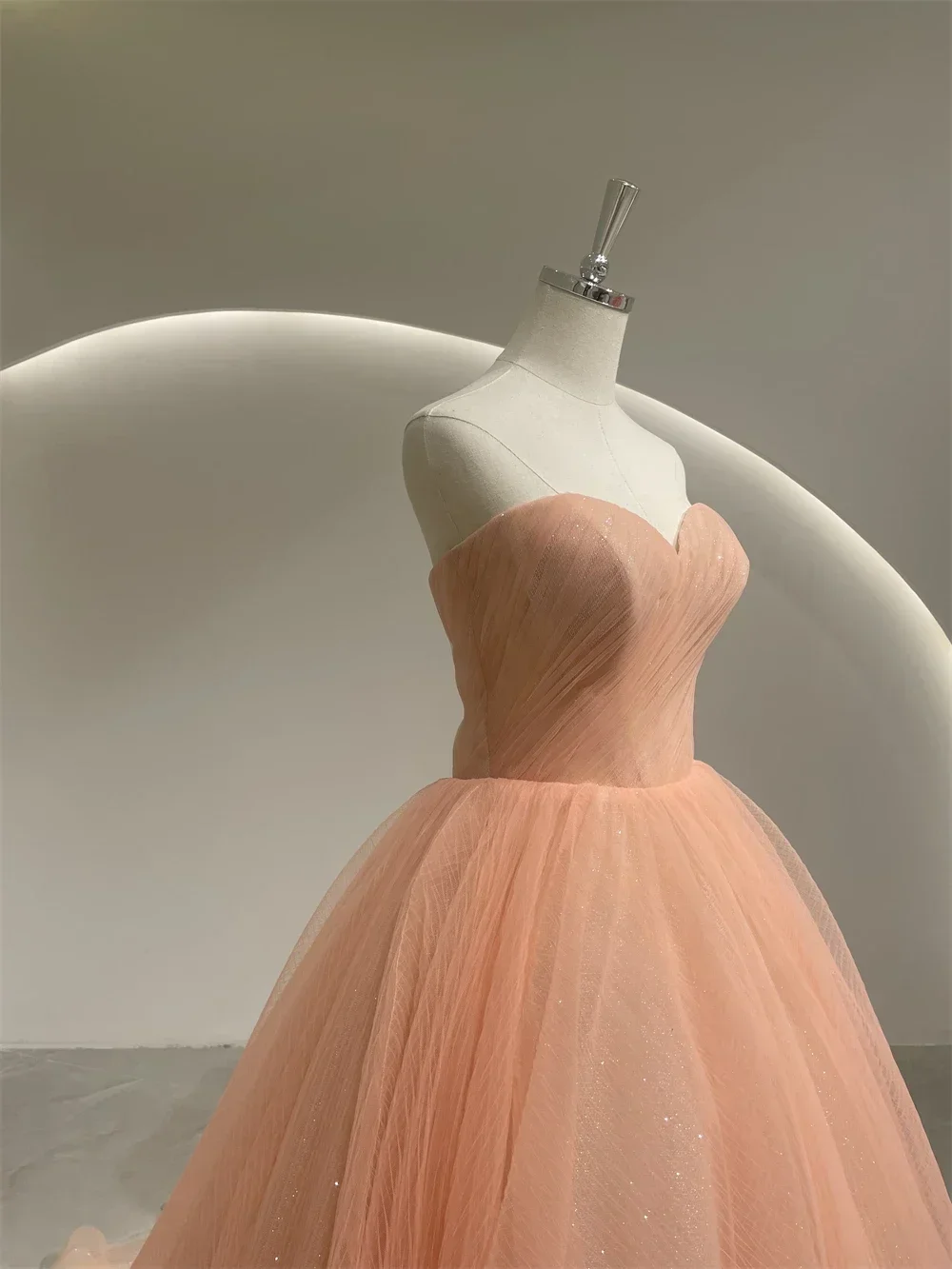 Vestidos de Noche plisados de estilo moderno, elegantes, personalizados, sin tirantes, con escote en forma de corazón, vestido de pastel de lujo, vestido de fiesta de red especial