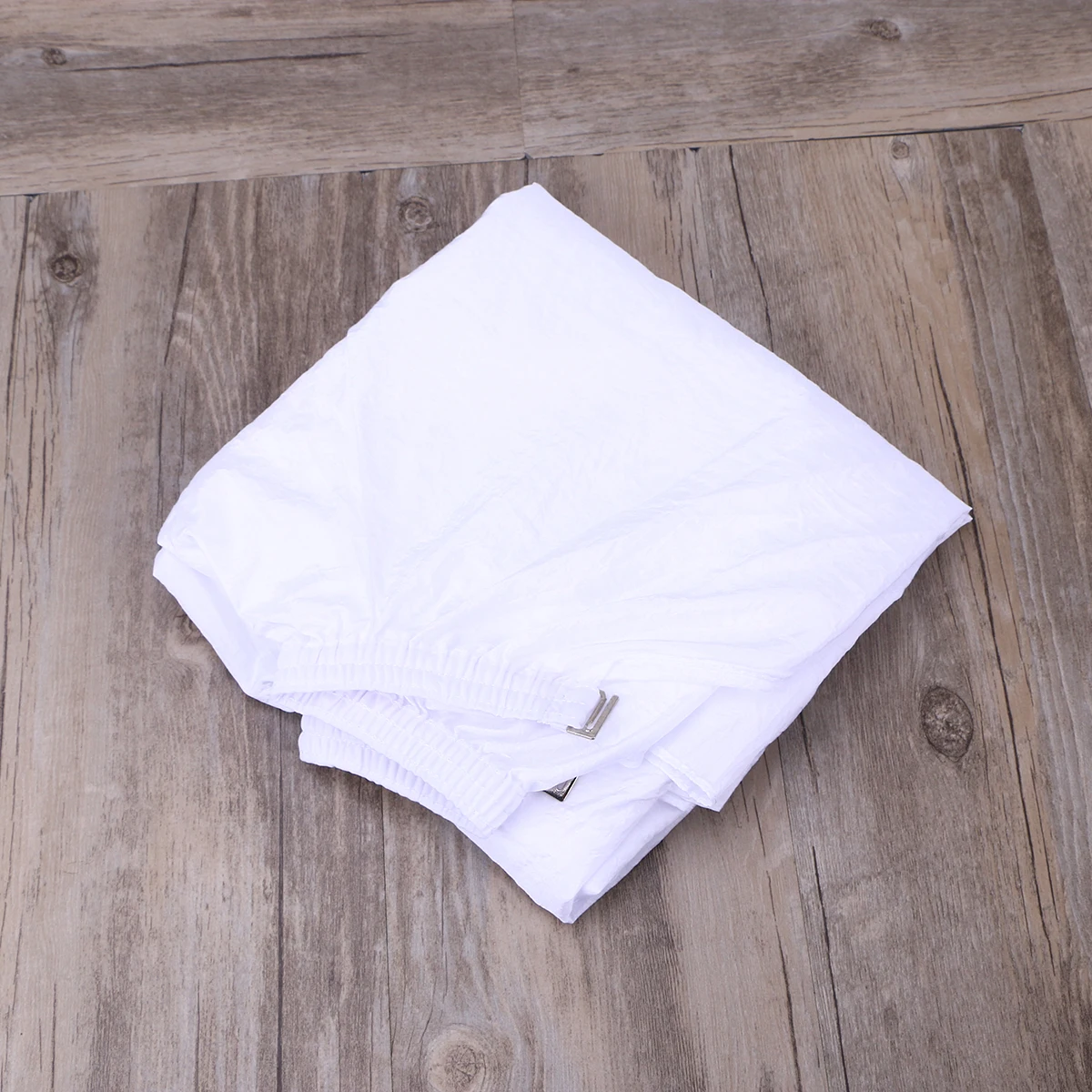 

Water Repellent Anti Static Hair Cutting Cape Salon Smock Easy Drying Loose Fitting Shampoo Cutting