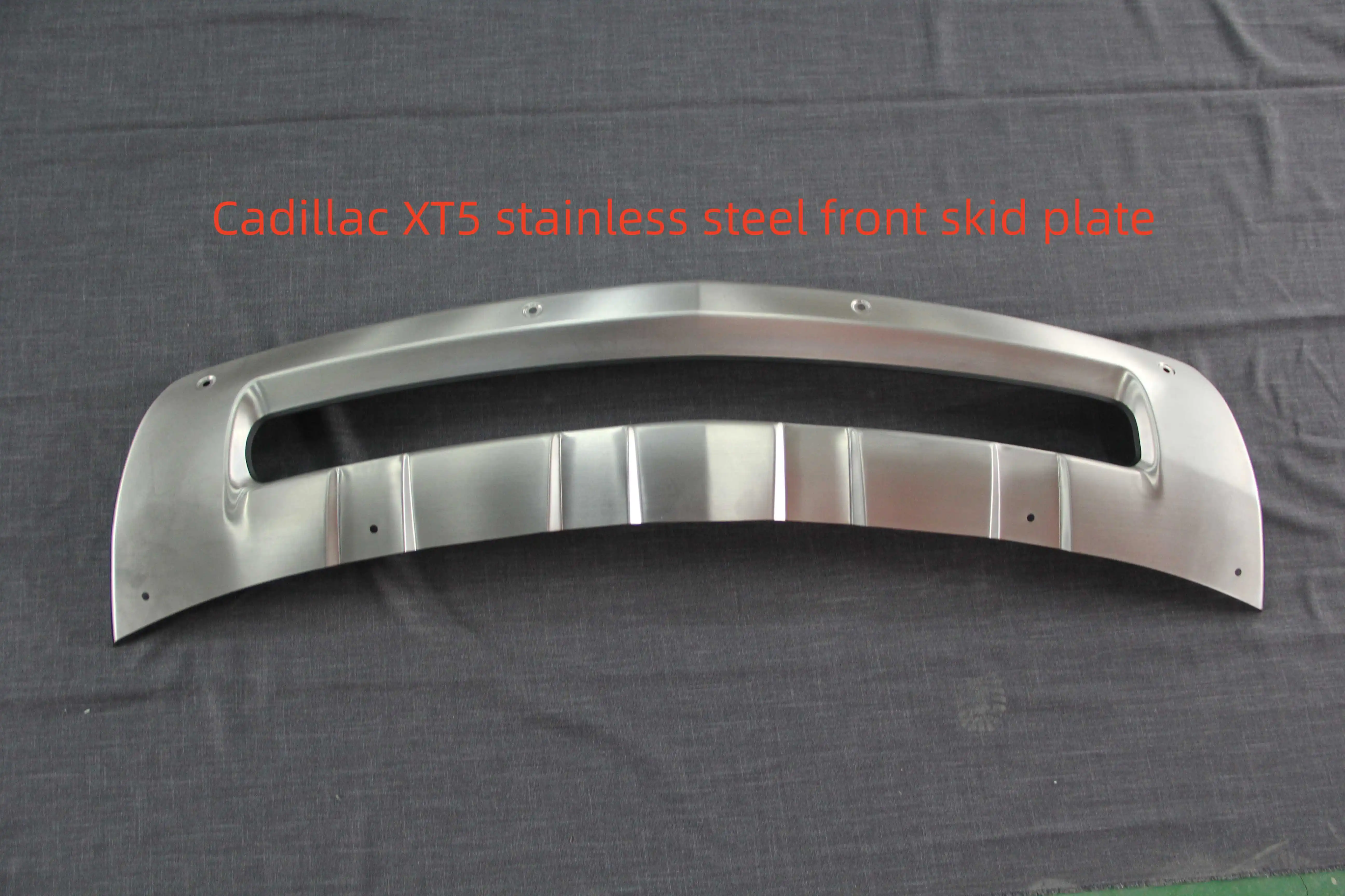 Suitable for 16-19 Cadillac XT5 stainless steel front and rear skid plate bumper lower shroud with decorative plate lower bezel