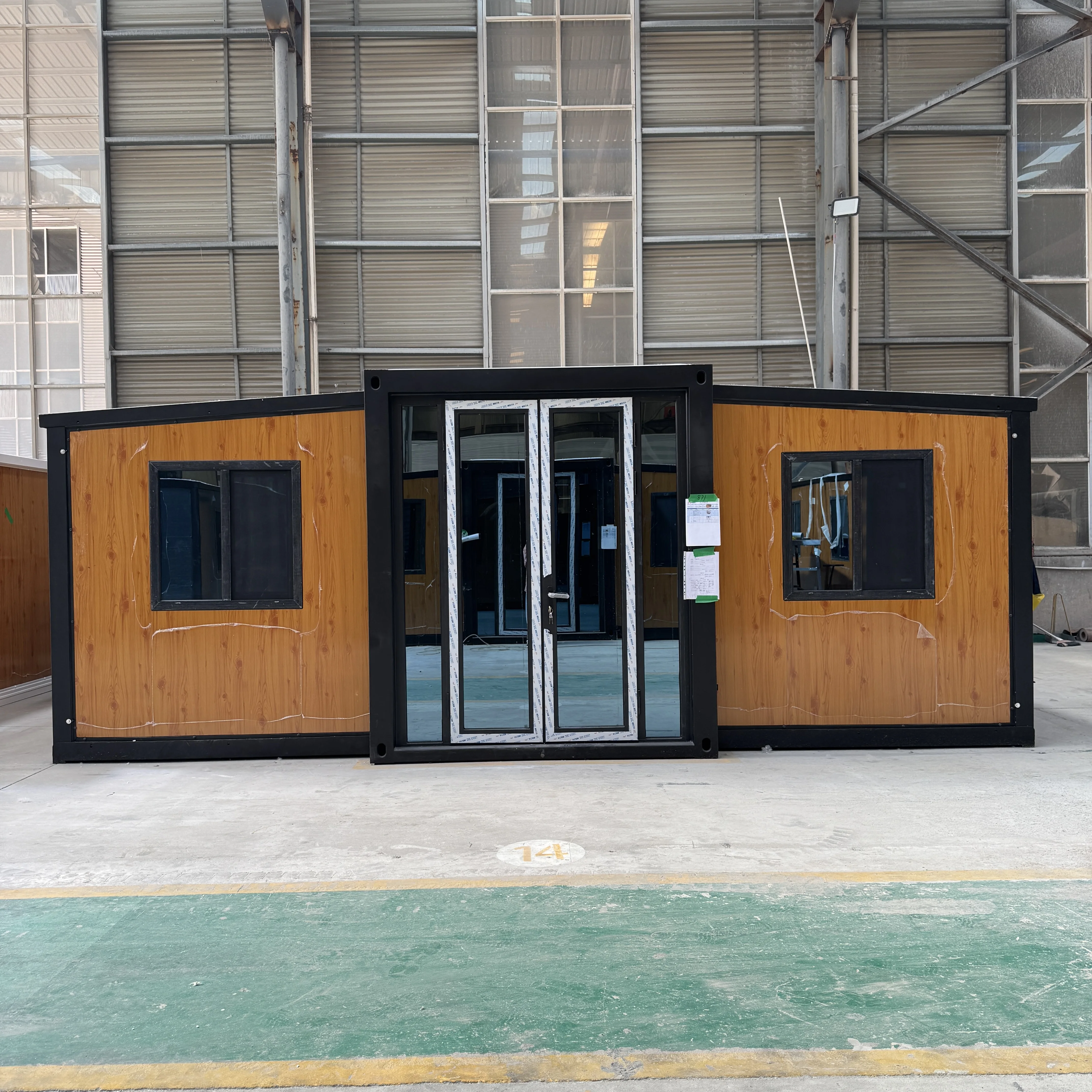Extendable Container Cabin Double Wing 20ft Portable Prefabricated Unit for Backyard ADU Guest Room Studio