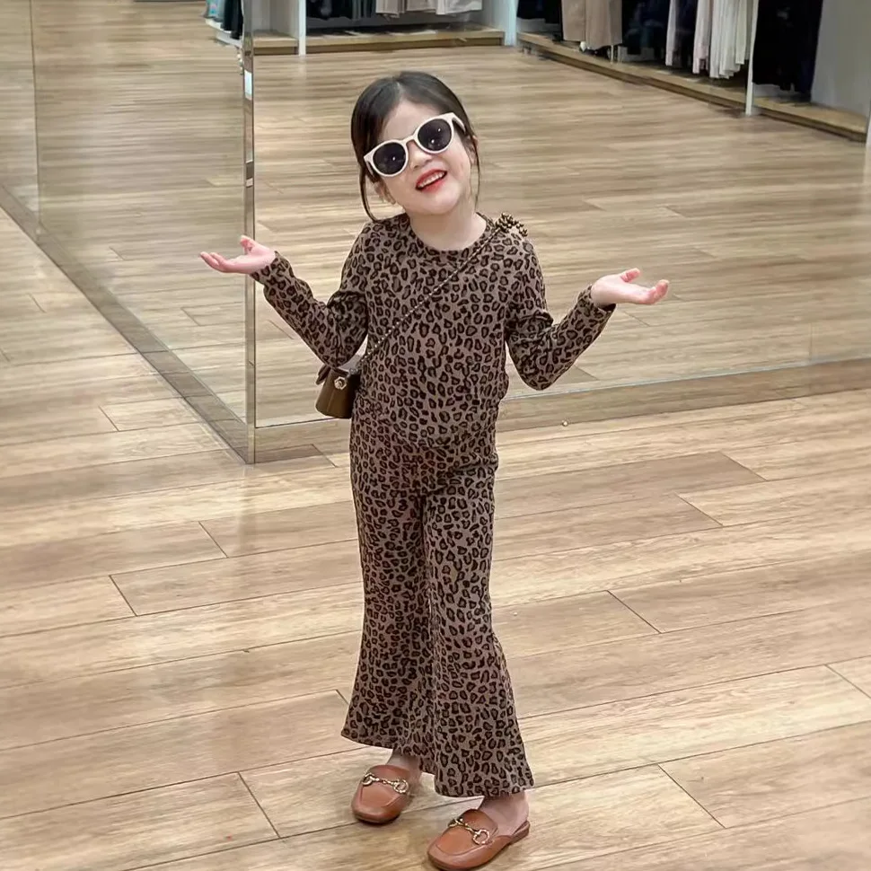 

Girls Suit 2024 Autumn Elastic Slim Knit Leopard Print Short Top Leopard Print Flare Two-piece Set Korean Simple Style Fashion