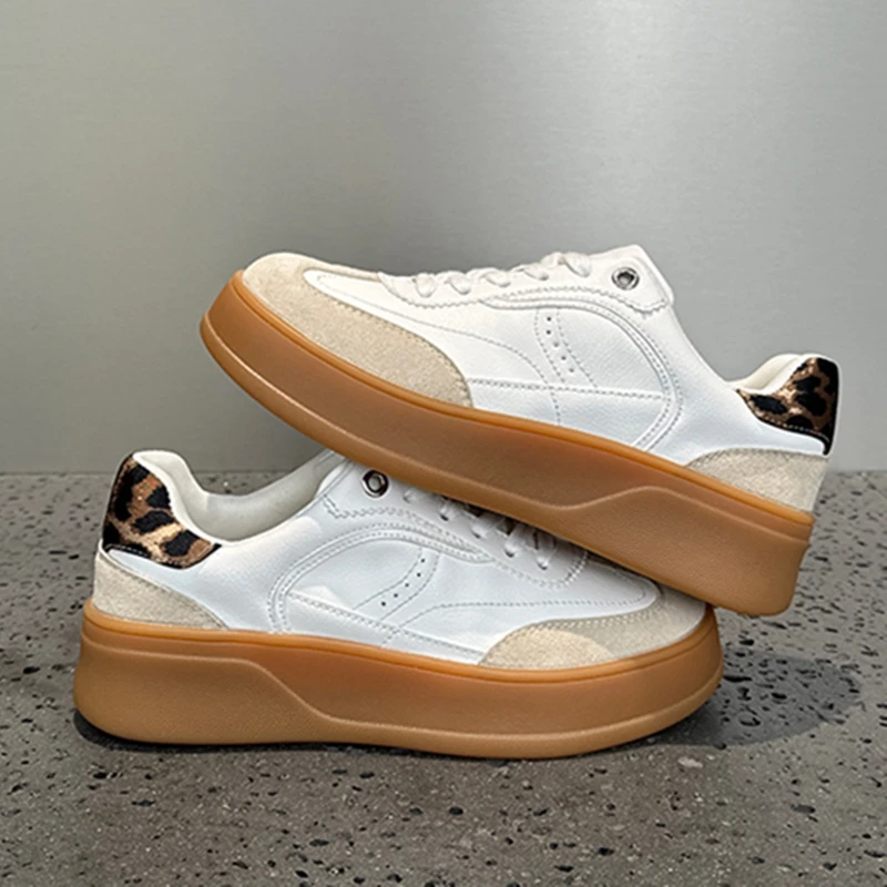 Women's Anti-Slip Flat Training Sneakers for Spring, Large Sizes
