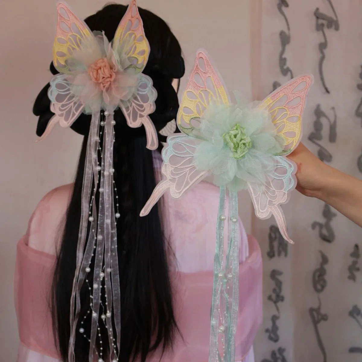 

Hanfu Back Clip Ethereal Moth Hair Clip Butterfly Wings Ancient Style Fringe Hair Accessories Ribbon Fairy Headpiece