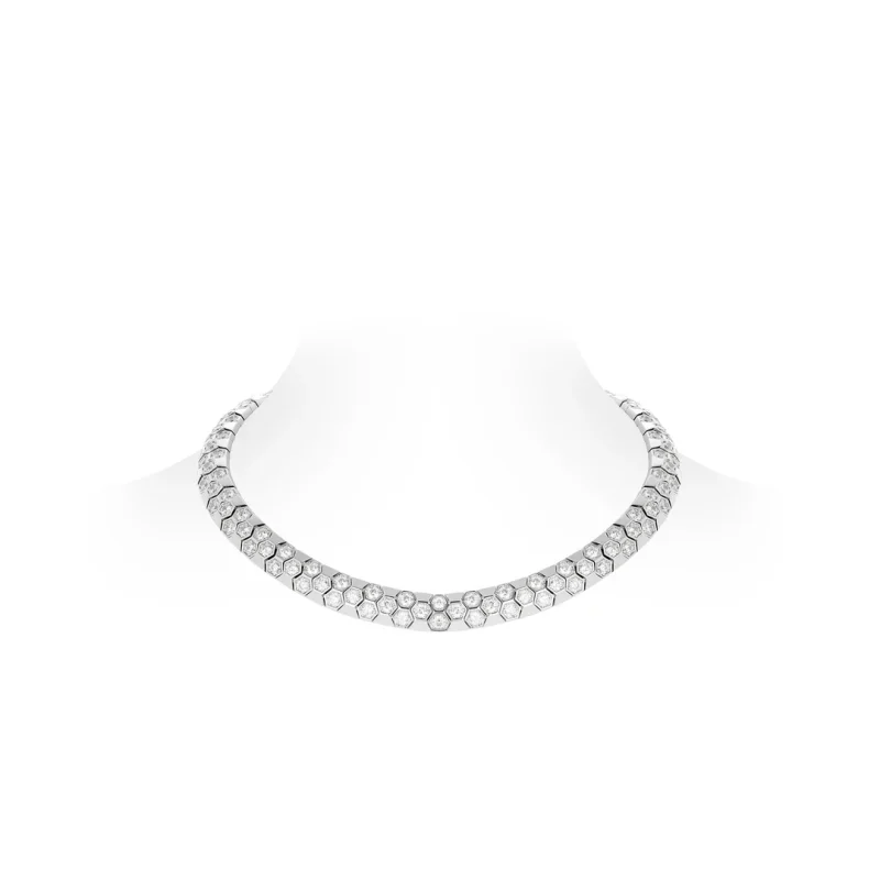 

Bellux Design Choker 925 Silver Synthetic Zircon Fashionable White Snake Pattern Exquisite Luxury Necklace for Women