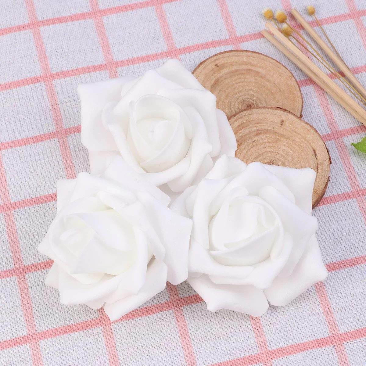 

100Pcs Artificial Rose Heads Foam Realistic Pink 6Cm Wedding Tossing Decor Reception Table Flower Heads Reusable