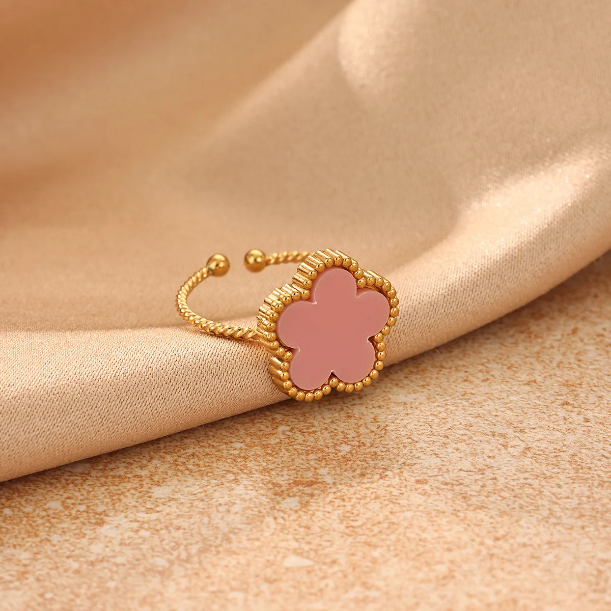 Vintage Emaille-Blumen-Offener Ring für Damen, Goldfarben, Edelstahl, Gedrehter Verstellbarer Manschettenring, Ästhetischer Boho-Schmuck, Geschenk – Detail 7