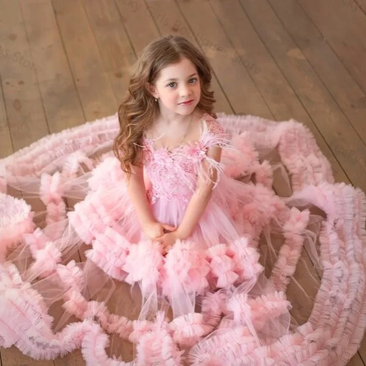 Pink Tulle Flower Girl Dresses Lace Appliques Feathers Kids Birthday Gowns Tiered Ruffles Little Girls Photoshoot Dresses