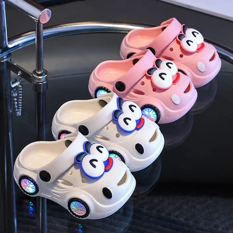 Children's Flashing Light Hole Shoes, Anti Slip Soft Soled Toe Cap Slippers, Cartoon Car Illuminated Slippers for Boys and Girls