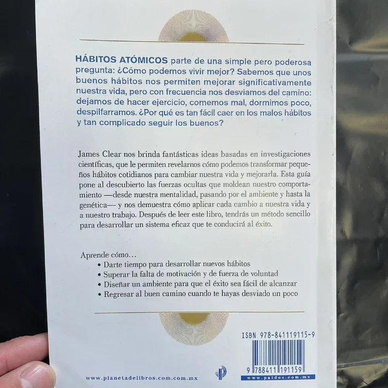 Atomic Habits: a Simple & Effective Guide to Forming Positive Habits And Overcoming Bad Ones by James Clear Self-Management Book