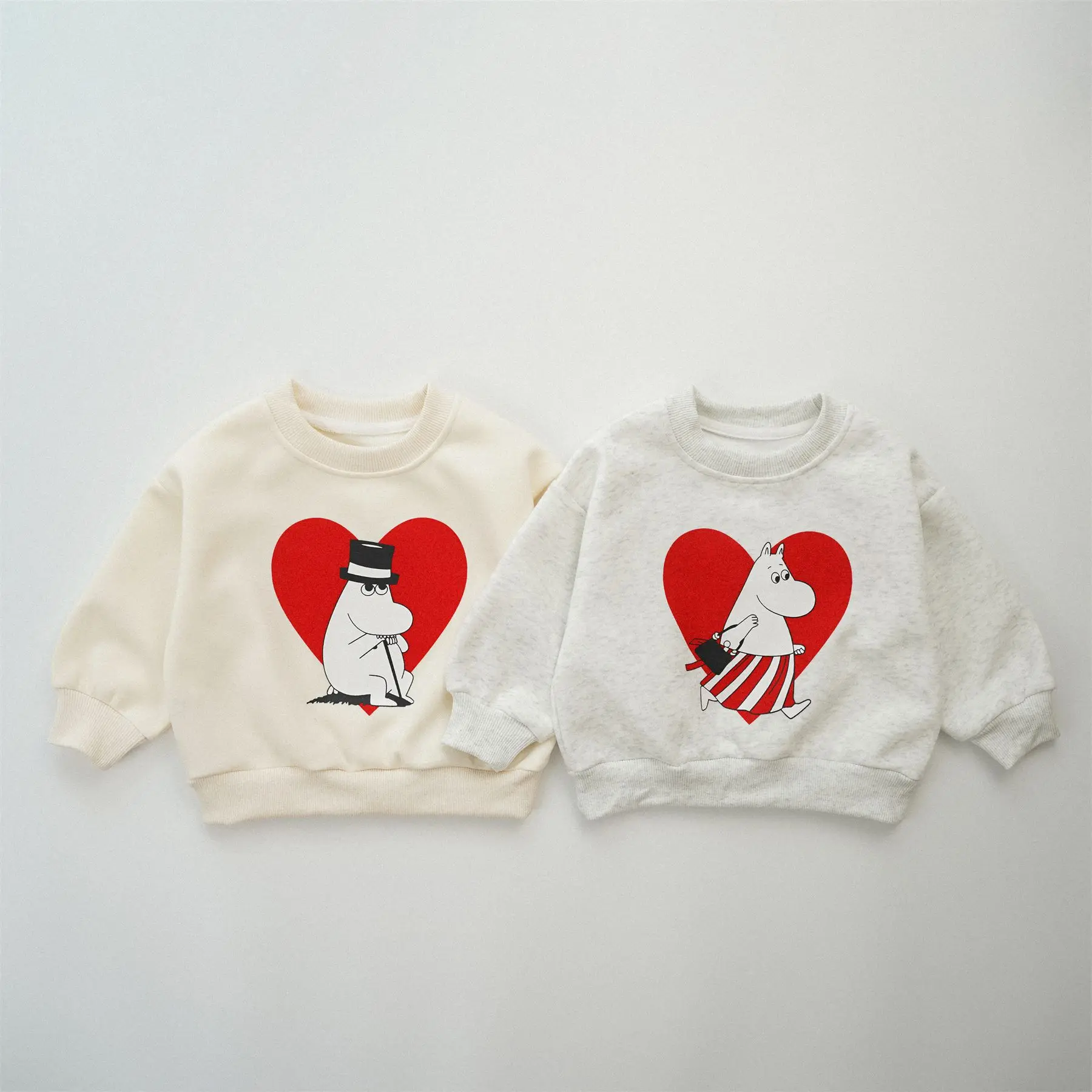 

2025 Spring New Children Long Sleeve Sweatshirt Cartoon Print Boys Girls Casual Pullover Baby Cotton Heart Tops Kids Clothes