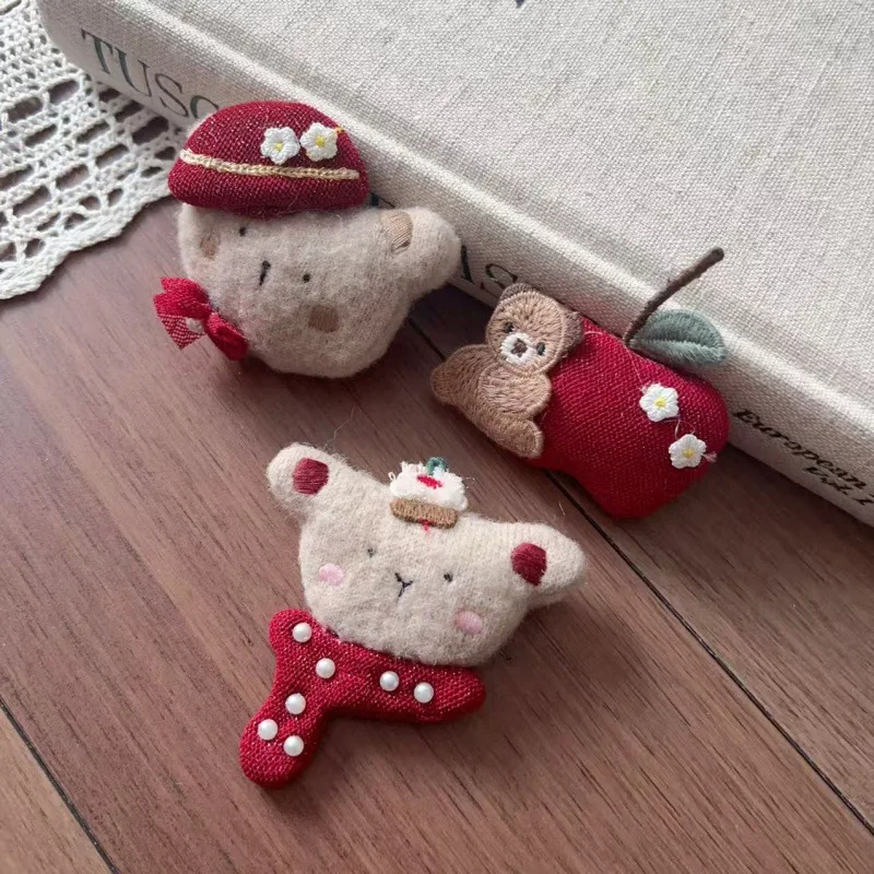 Premium Handmade Red Apple and Bear Hair Clip Brooch Cartoon Fruit Fabric Plush Toy for Shoes Hat Accessory