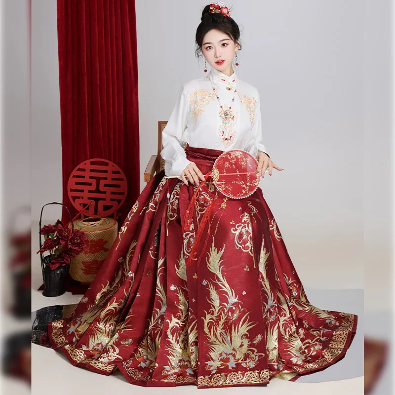 2023 New Style Horse Face Skirt Suit Bridal Gown for Wedding Ceremony Traditional Chinese Style