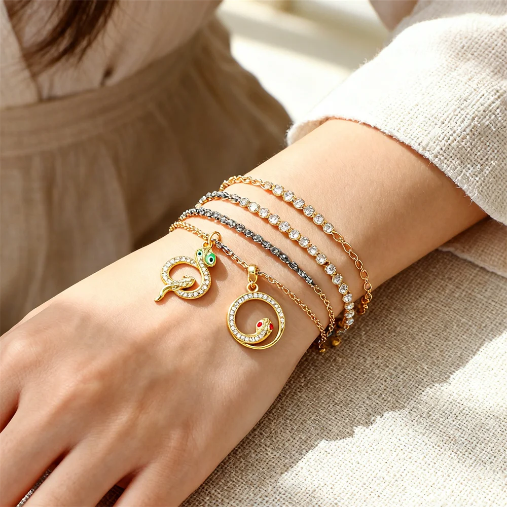 

2Pcs Pendants Brass Geometric Snake Shape Charms Colorful Zircon Inlaid Heart Round Openwork DIY Jewelry for Necklace Bracelet