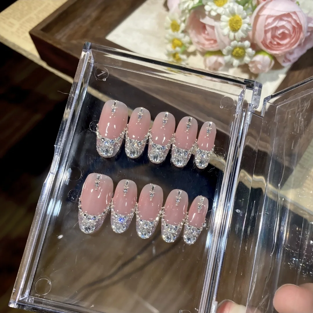 10pcs Full Zirconia Diamonds Handmade Press on Nails Ultra-Sparkly Cat-Eye Fake Nail Short Almond False Nail for Women&Girl