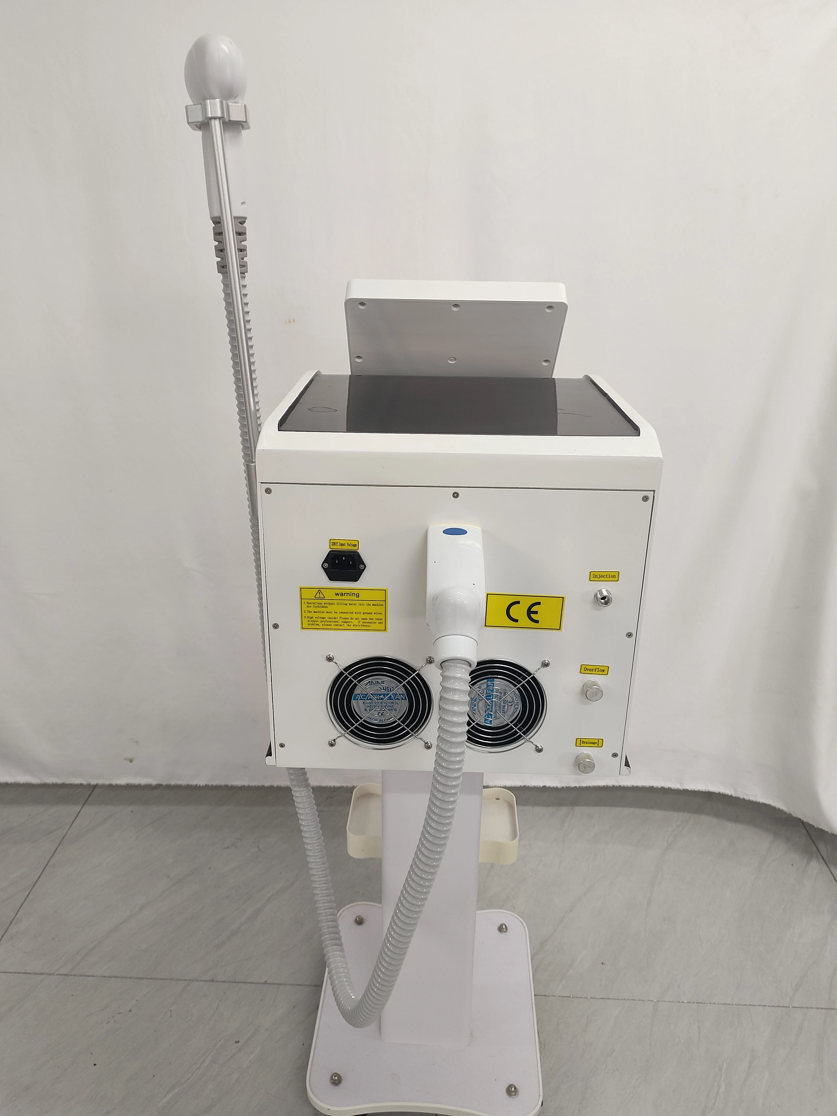 Máquina profissional de remoção de pelos a laser de diodo, equipamento de beleza para tratamento de tipo de pele, equipamento de spa para salão de beleza