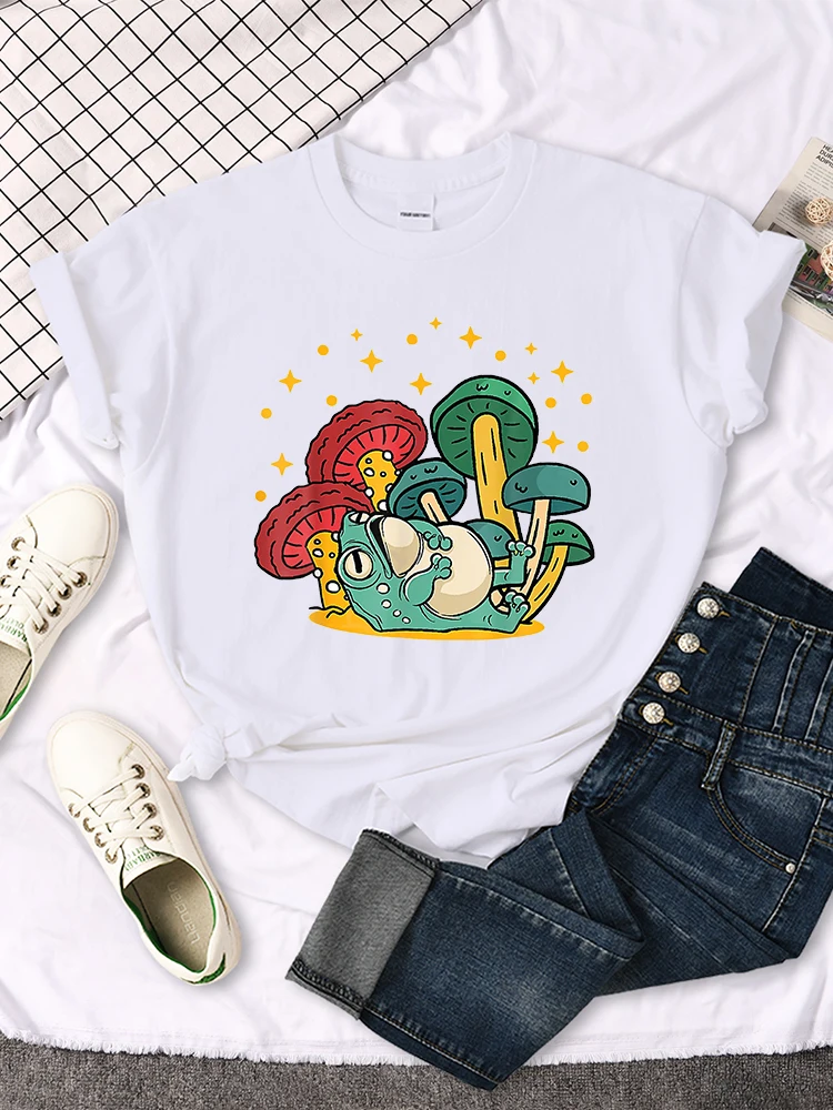 Cottagecore Aesthetic Mushroom Frog Goblincore Women Tshirt Street Hip Hop T Shirt Sport Cool Newtops Summer Breathable T Shirt