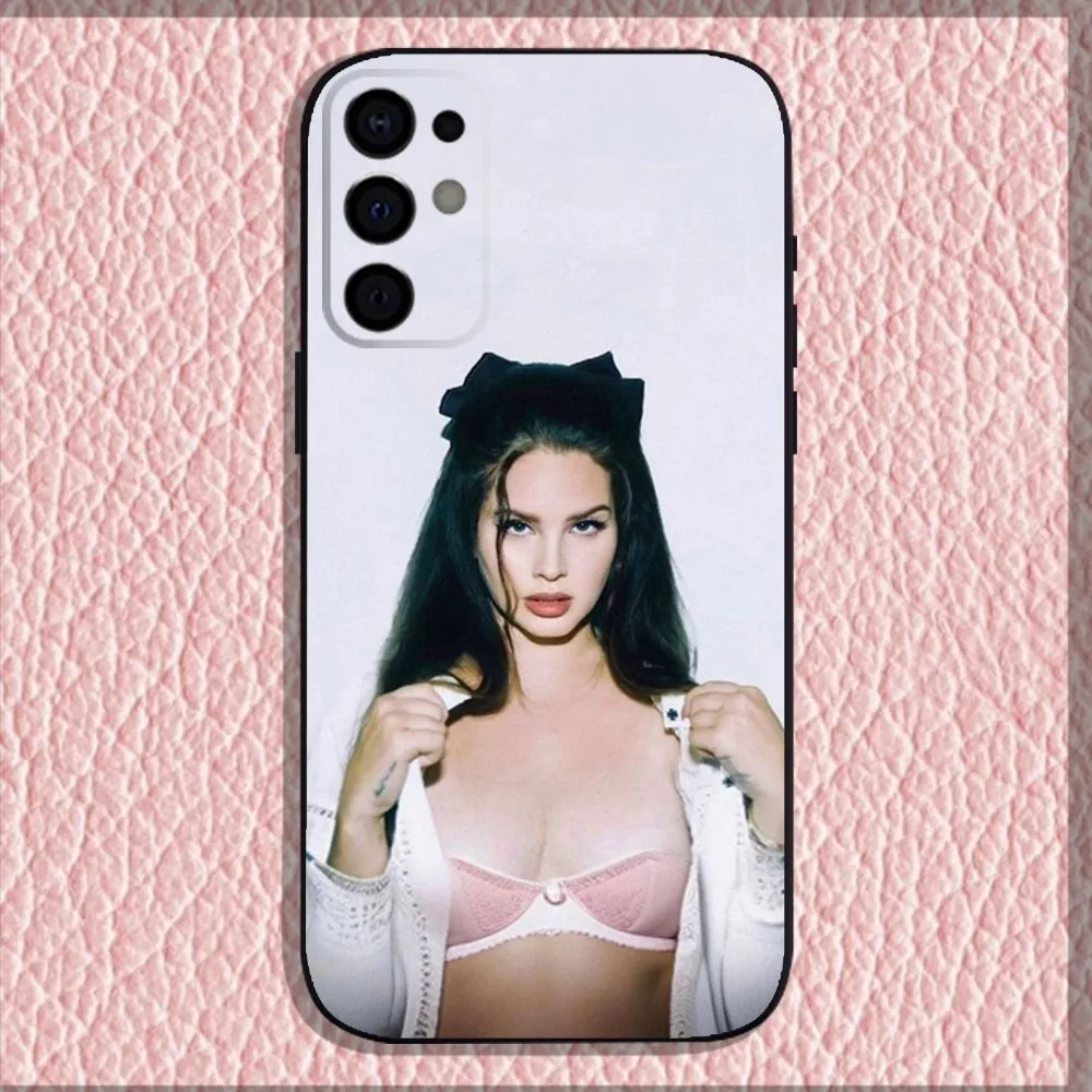 Singer Lana D-Del Rey Phone Case For Samsung S24,S21,S22,S23,S30,Ultra,S20,Plus,Fe,Lite,Note,10,9,5G Black Soft Shell