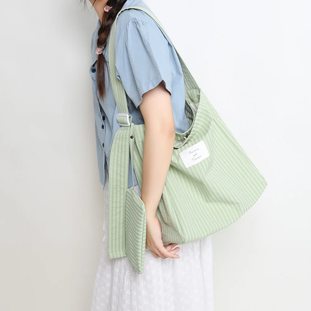 

2025 Striped Canvas Tote Bag Korean Minimalist College Student Shoulder Messenger Purse