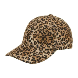 Vintage Sunhat in Street with Full Cover Leopard Pattern Wide Curved Brim Suitable for Unisex Women Men