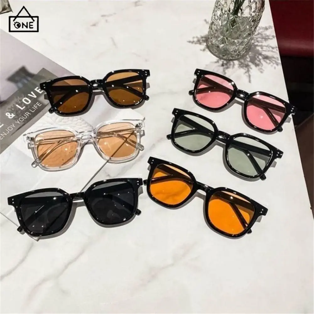 

Retro UV400 Square Sunglasses Beach Travel Streetwear Fashion Goggles Trendy Designer Eyewear for Women & Men
