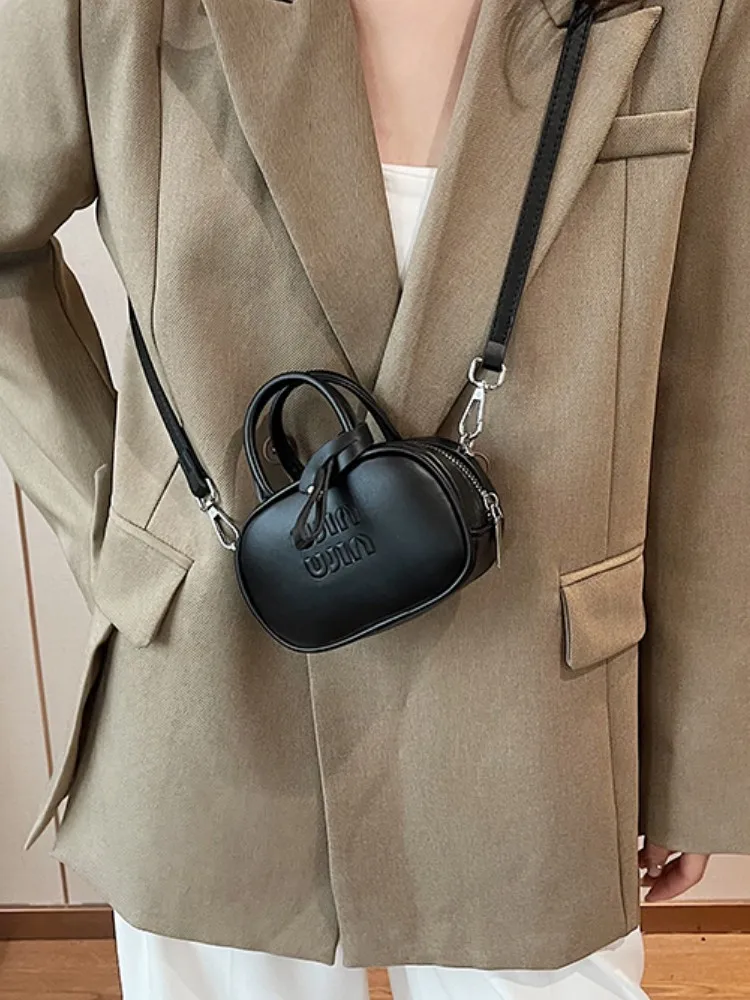 

Bowling mini small bag style 2025 famous brand all-match lipstick bag light luxury designer niche high-end messenger bag trend