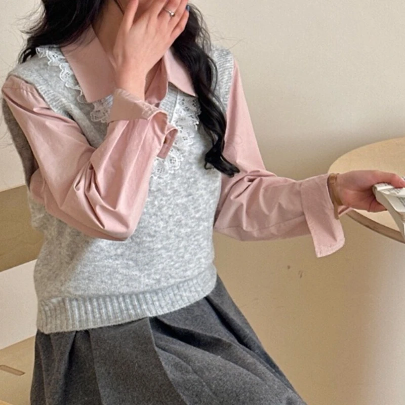 Nuevo Chaleco de punto suelto con cuello en V de encaje, Top corto de otoño e invierno para mujer, suéter sin mangas, chaleco de Color sólido