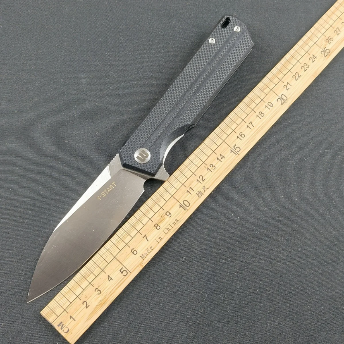 

Y-START Outdoor Pocket Knives Folding Blade D2 Steel Black G10 Handle for Daily Hunting 737