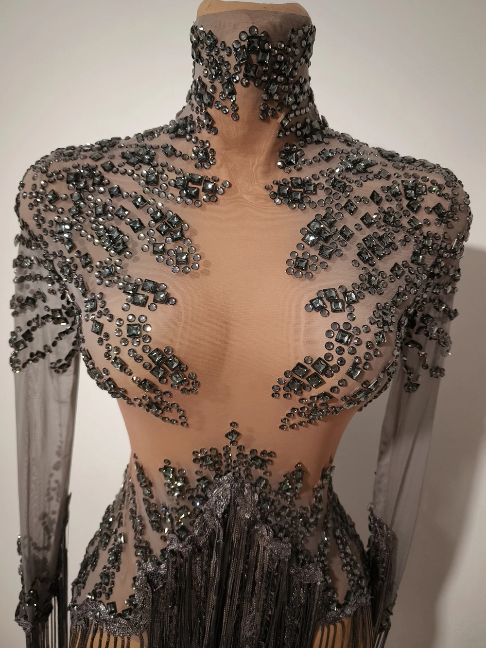 Sexy Mesh Transparent Performance Dance Costume Stage Wear Sparkly Rhinestones Sequins Tassels Birthday Celebrate Evening Dress