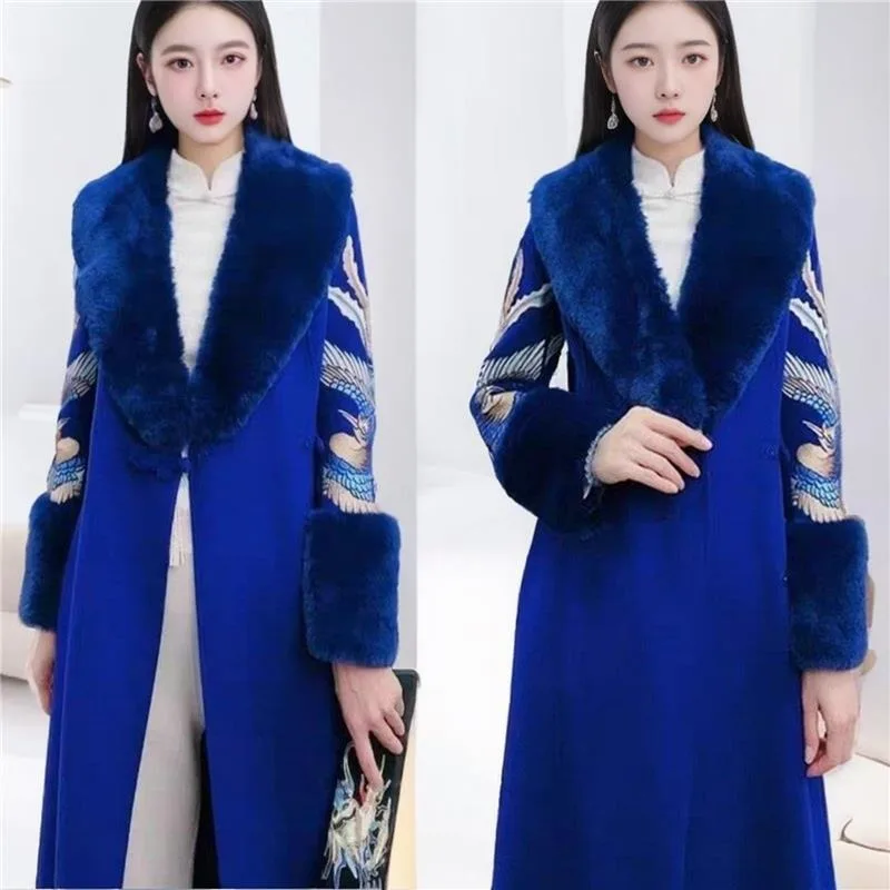 

2026 Новое шерстяное пальто Интернет-знаменитости с меховым воротником Пальто знаменитостей Шерстяной халат Куртка из искусственного меха лисы Высокий уровень внешнего вида