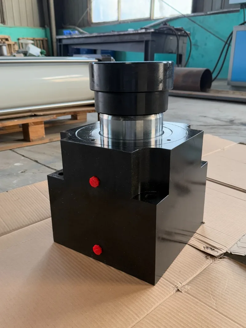 Factory Direct Custom Hydraulic Cylinders Square Oil Cylinder  Hard Chrome Plated for Machine/Chilling Equipment Square Head